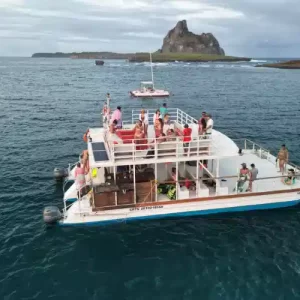 Entardecer-VIP-Catamara